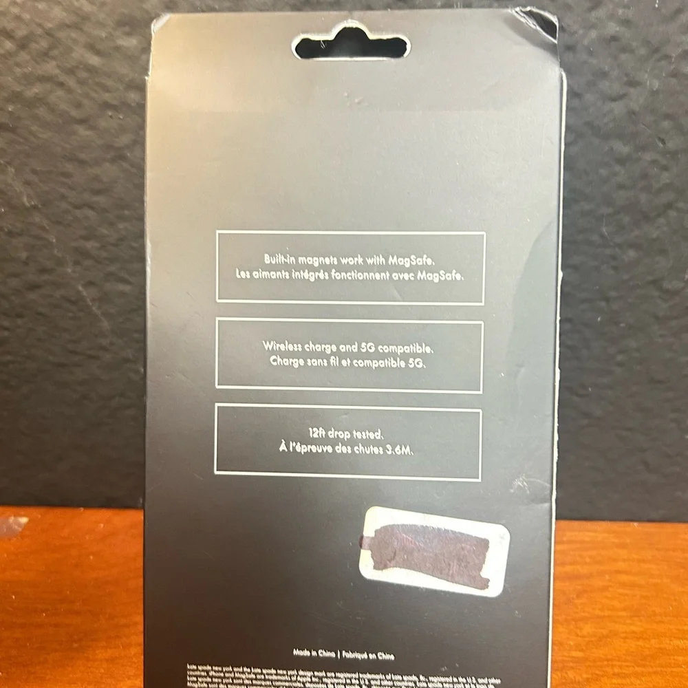 Kate Spade iPhone16  ProMax Phone Case Brown & Black‎ Cheetah/ Leopard MagSafe